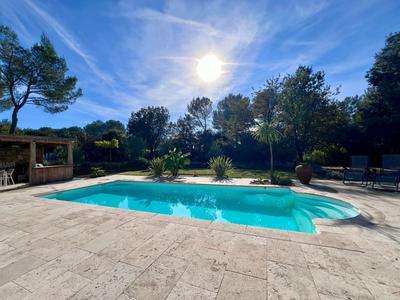 Maison contemporaine - 185 m² - 5 pièces