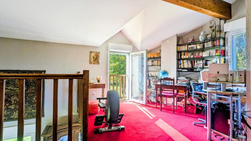 Maison - 163 m² - 5 pièces