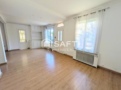 Maison - 120 m² - 6 pièces