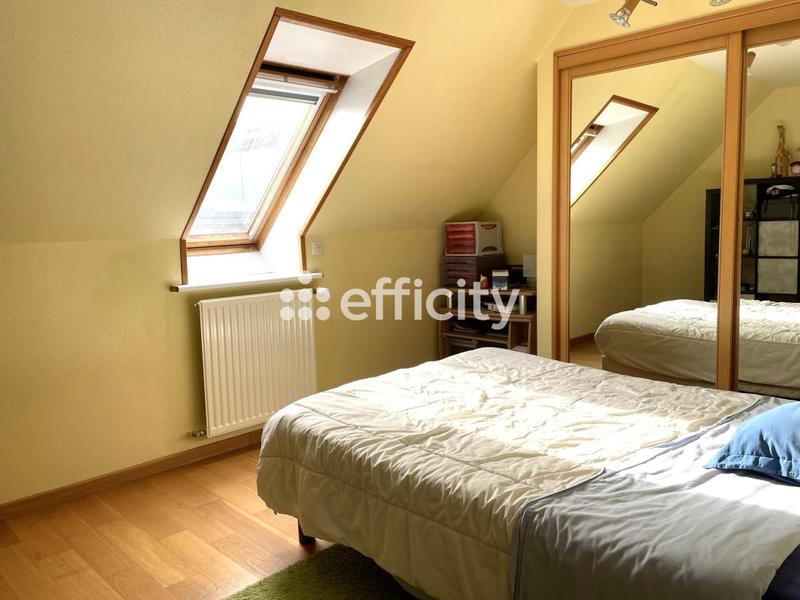 Maison traditionnelle - 190 m² - 5 pièces