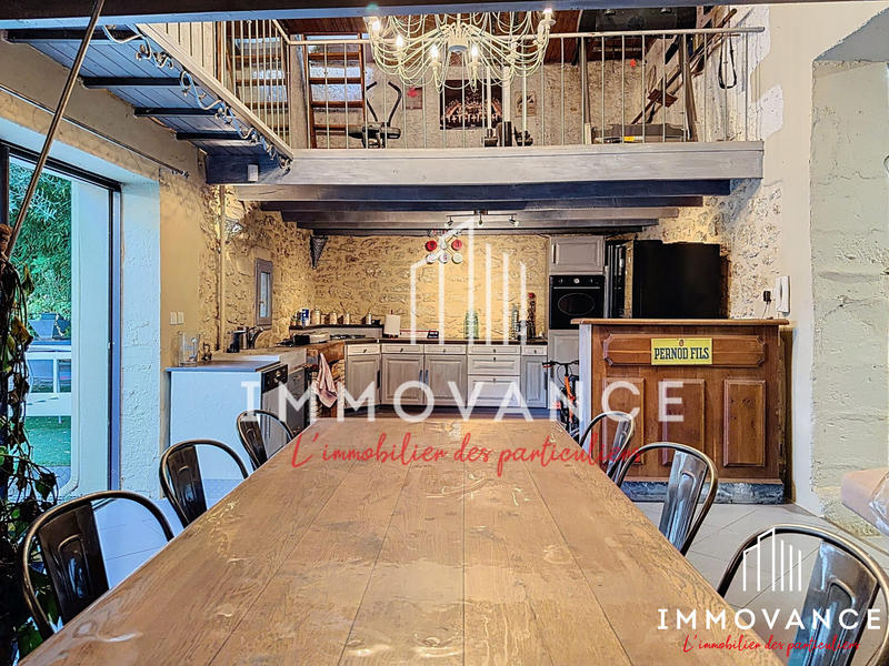 Maison - 175 m² - 6 pièces