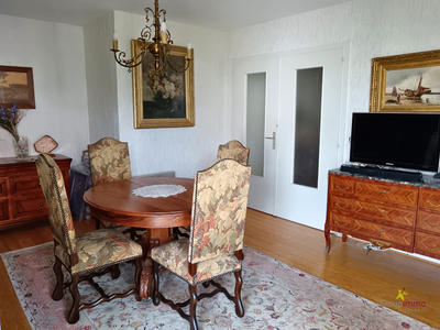 Appartement - 86 m² - 4 pièces