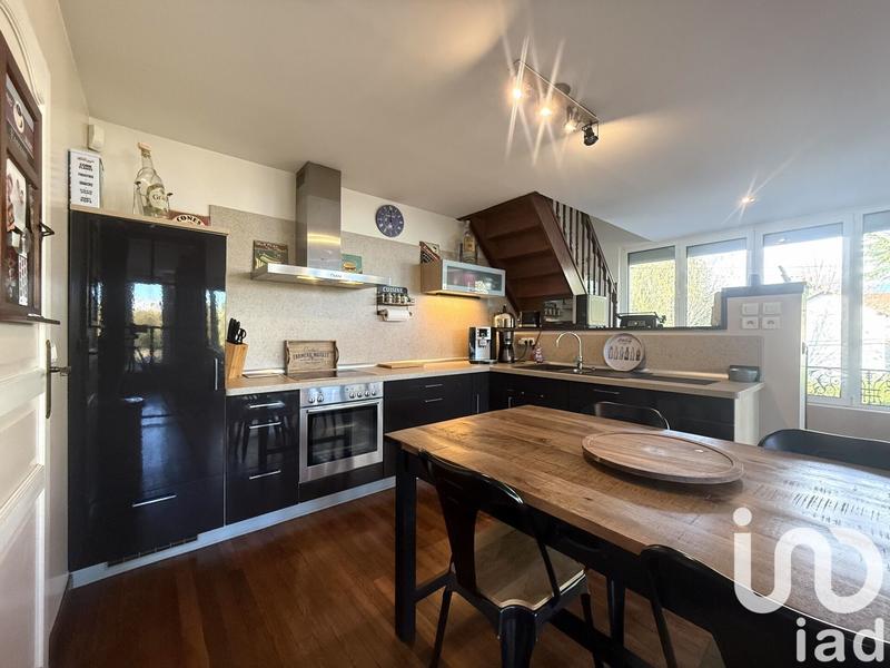 Loft - 76 m² - 3 pièces