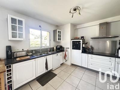 Maison - 178 m² - 10 pièces