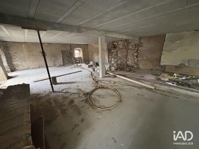 Appartement - 270 m² - 1 pièce