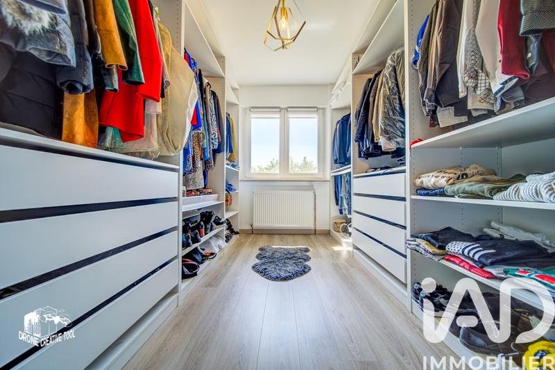 Maison - 163 m² - 8 pièces