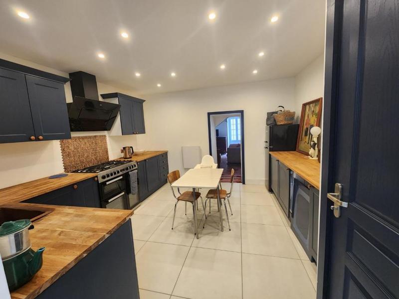 Maison - 98 m² - 3 pièces