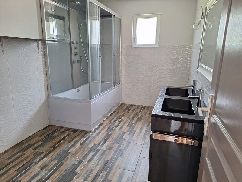 Maison - 130 m² - 4 pièces