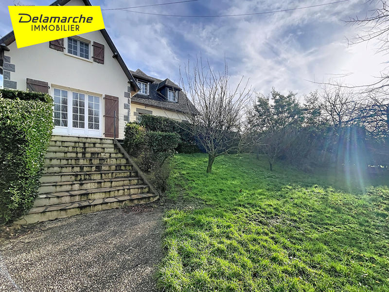 Maison - 130 m² - 8 pièces