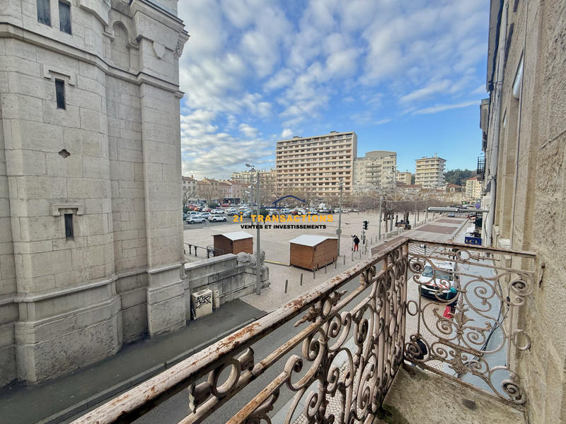 Appartement - 64 m² - 3 pièces