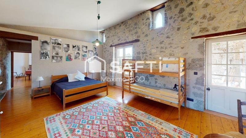 Château - 825 m² - 16 pièces