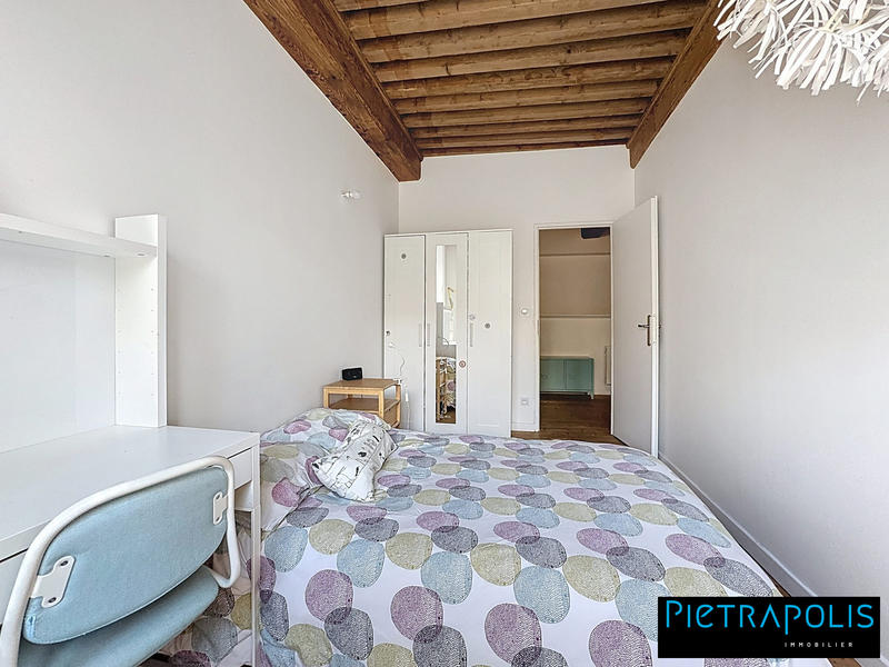 Appartement - 81 m² - 4 pièces