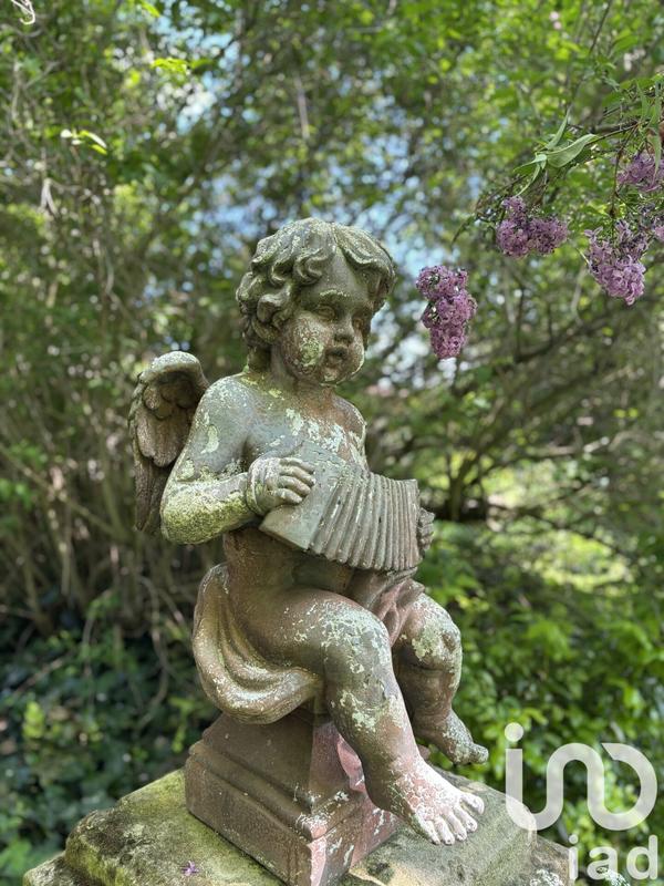 Maison - 340 m² - 10 pièces