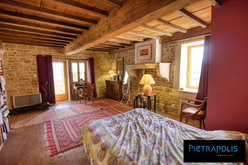 Maison ancienne - 170 m² - 6 pièces