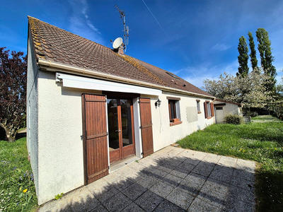 Maison - 95 m² - 5 pièces
