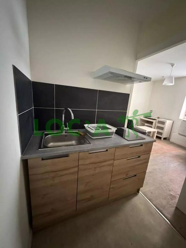 Studio - 20 m² - 1 pièce