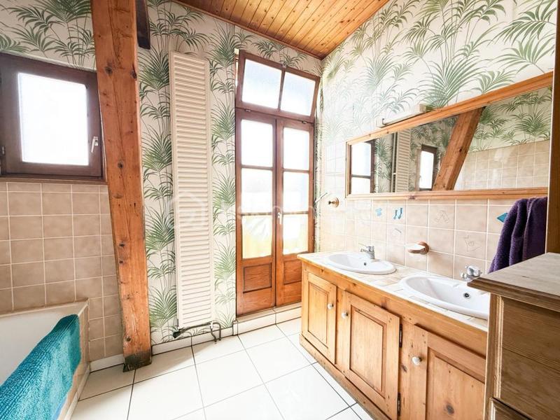 Maison de ville - 104 m² - 6 pièces