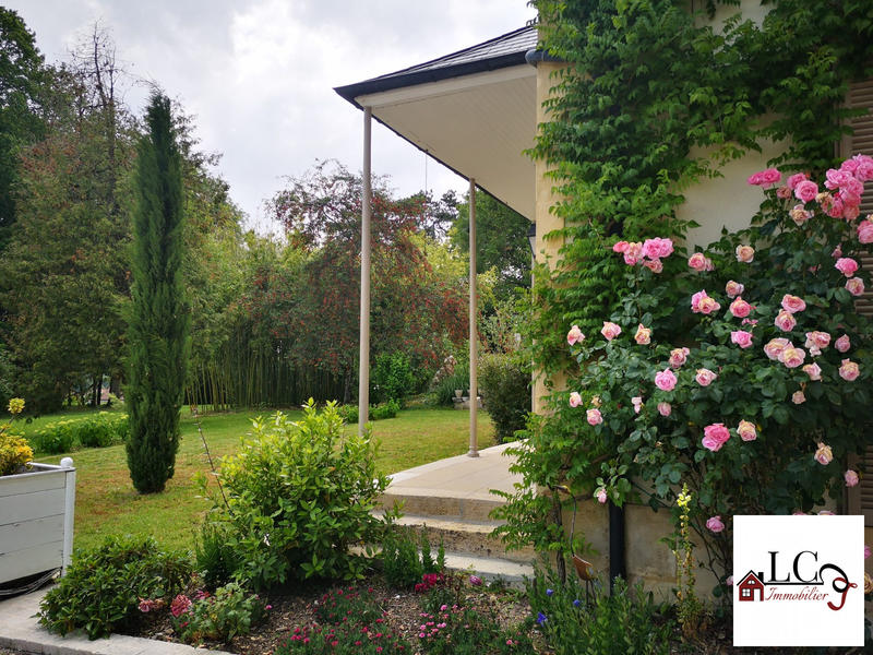 Manoir - 381 m² - 9 pièces