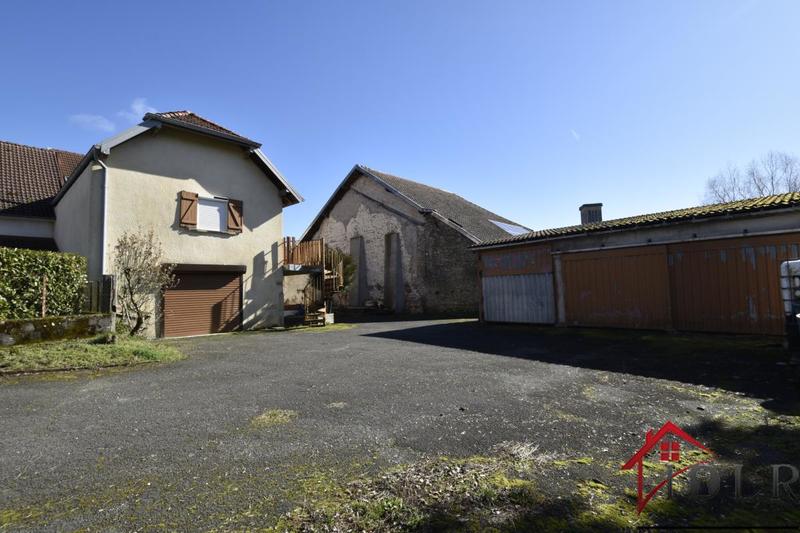 Maison de village - 217 m² - 9 pièces