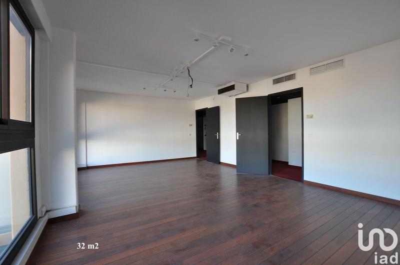 Local commercial - 119 m²