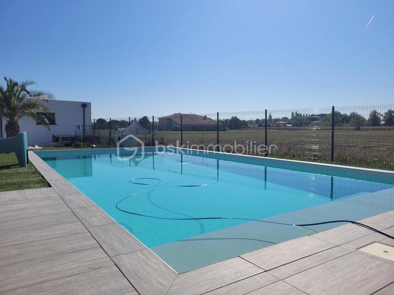 Maison - 152 m² - 6 pièces