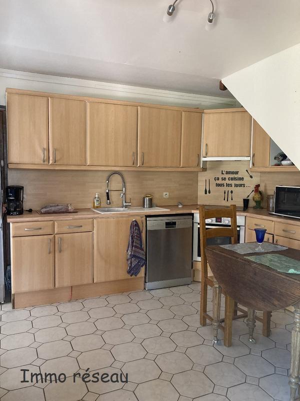 Maison - 215 m² - 9 pièces