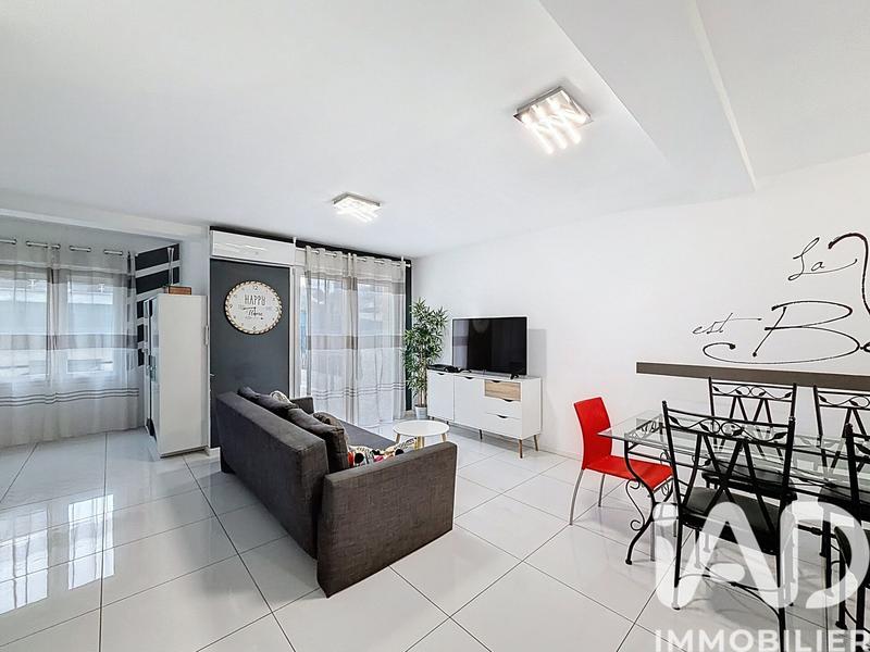 Maison de ville - 92 m² - 4 pièces