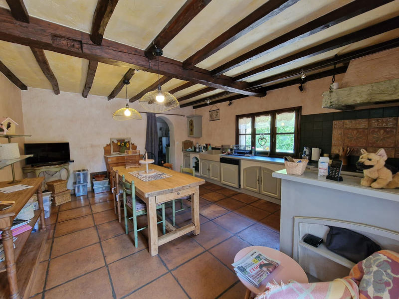 Maison - 268 m² - 7 pièces