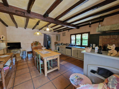 Maison - 268 m² - 7 pièces