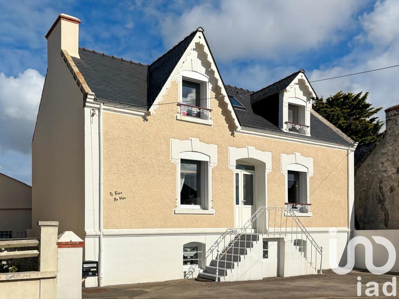 Maison - 138 m² - 6 pièces