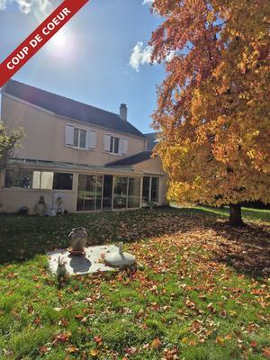 Maison - 140 m² - 7 pièces