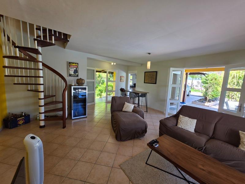 Maison d'architecte - 202 m² - 5 pièces