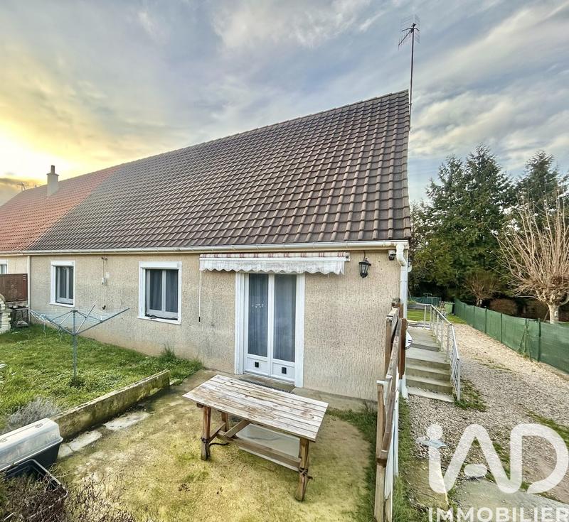 Maison - 95 m² - 4 pièces