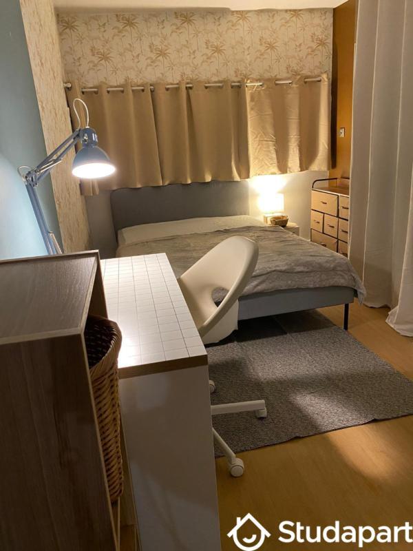 Chambre - 10 m² - 1 pièce