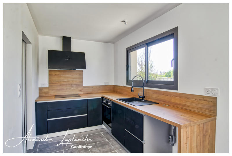 Maison - 91 m² - 4 pièces