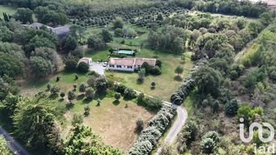 Maison - 164 m² - 6 pièces