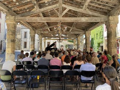 Festival en Blanc et Noir