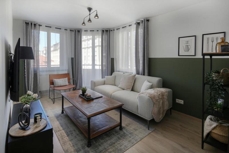 Appartement - 72 m² - 5 pièces