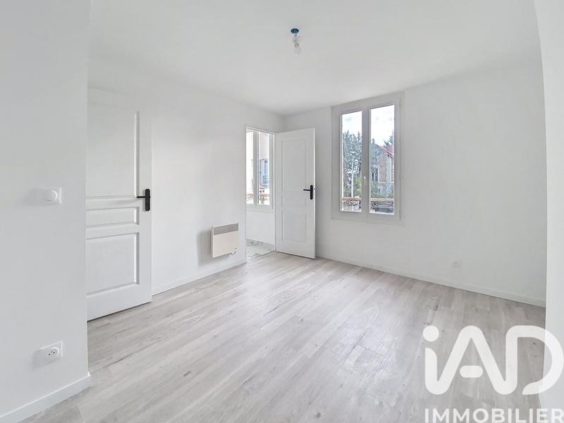Maison - 92 m² - 4 pièces
