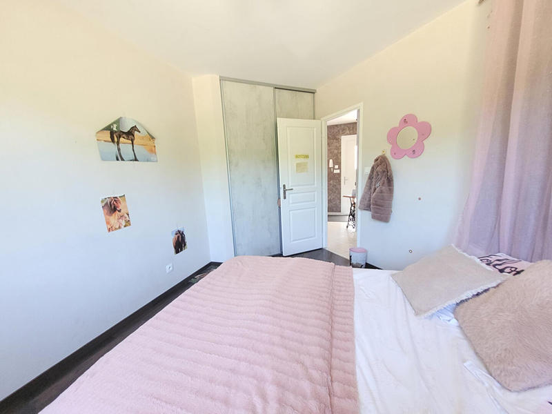 Maison - 104 m² - 4 pièces