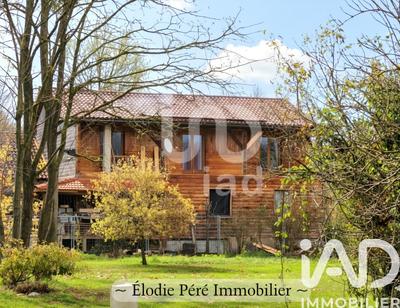 Maison - 186 m² - 5 pièces