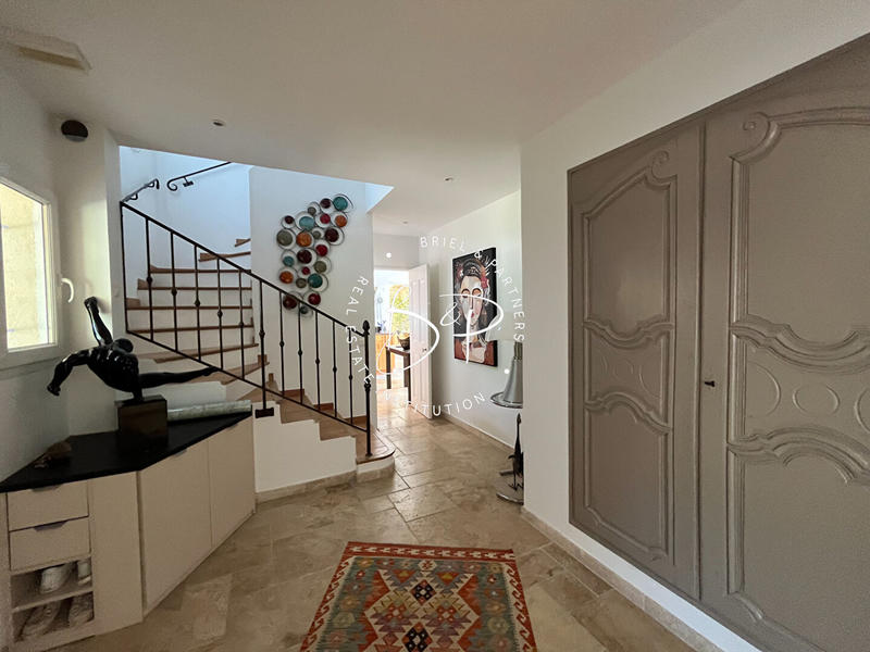 Maison - 172 m² - 8 pièces