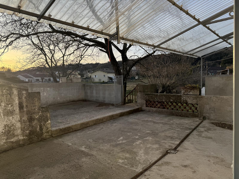 Maison - 84 m² - 4 pièces