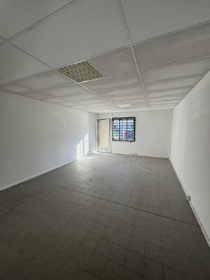 Local commercial - 54 m²