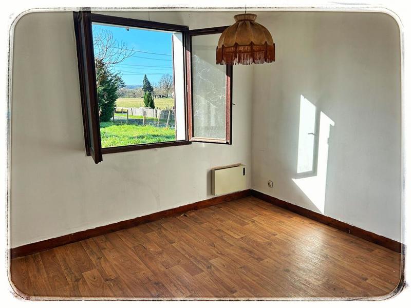 Maison - 80 m² - 4 pièces