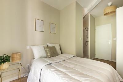 Chambre - 12 m² - 1 pièce