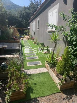 Maison - 139 m² - 6 pièces