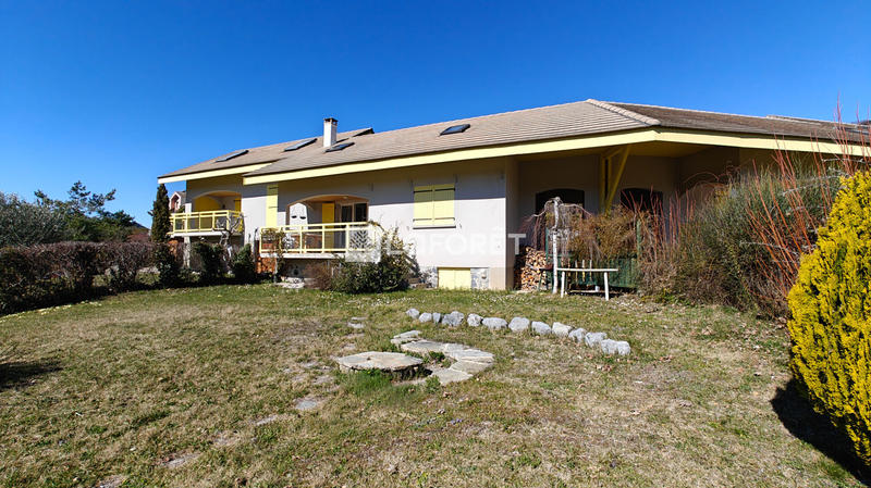 Maison - 74 m² - 4 pièces