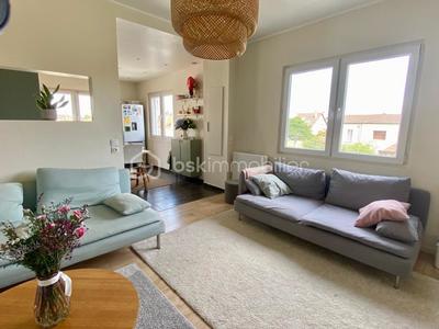 Duplex - 68 m² - 4 pièces