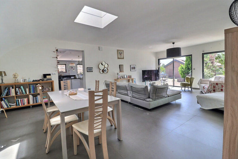 Maison - 165 m² - 5 pièces